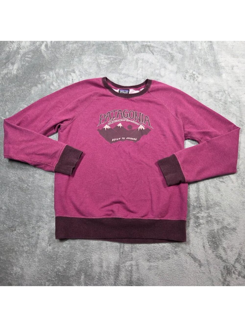 Patagonia Top Womens M Magenta Hazy Peaks Midweight Crew Sweatshirt